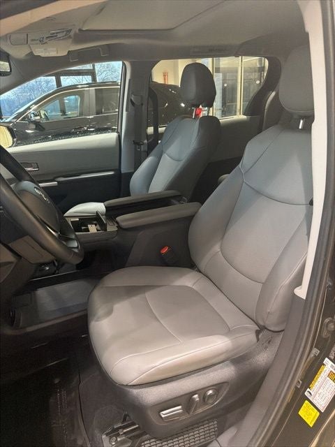 2024 Toyota Sienna XLE 7 Passenger