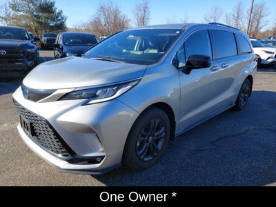2024 Toyota Sienna XSE 7 Passenger