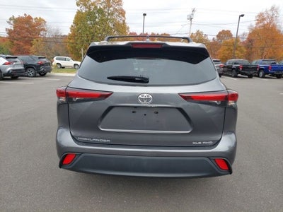 2024 Toyota Highlander XLE