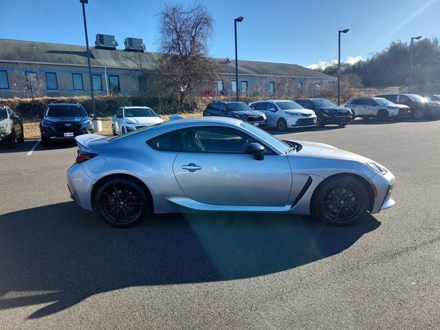 2024 Toyota GR86 Premium