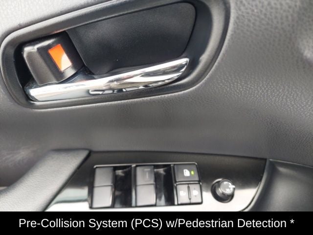 2022 Toyota Prius LE AWD-e