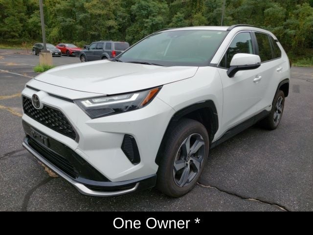 2025 Toyota RAV4 Plug-In Hybrid SE