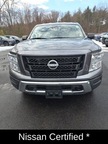 2023 Nissan Titan SV