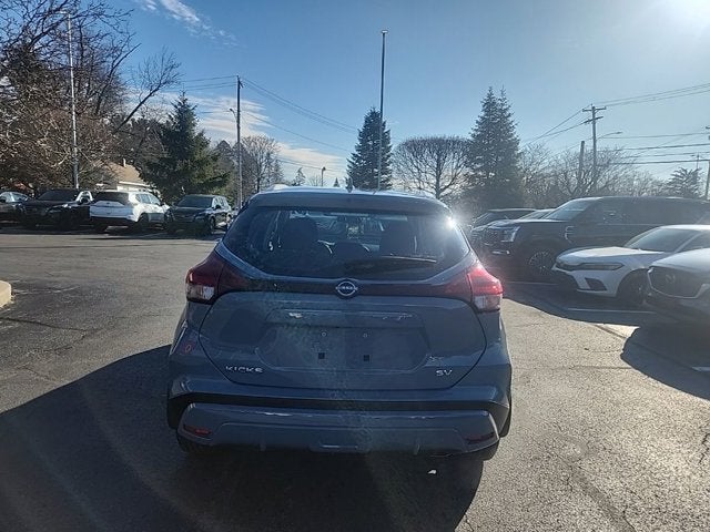 2024 Nissan Kicks SV