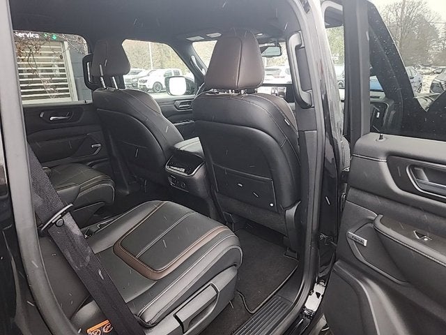 2025 Nissan Armada SL