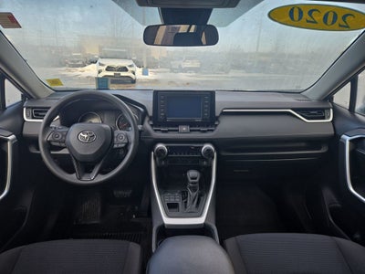 2020 Toyota RAV4 LE