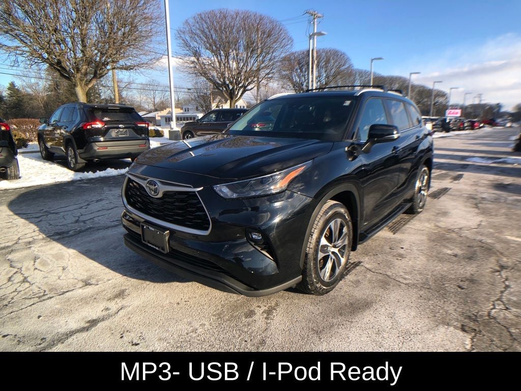 2023 Toyota Highlander Hybrid XLE