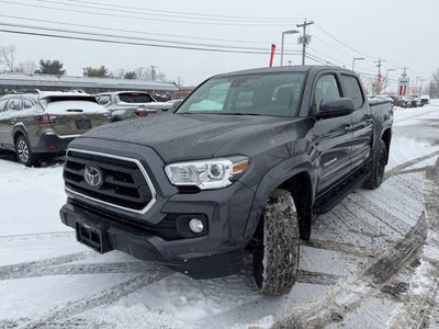 2022 Toyota Tacoma 4WD SR5