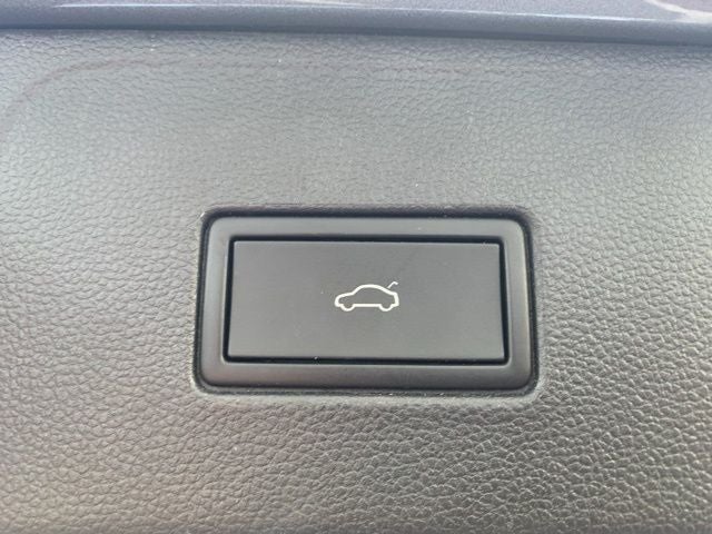 2023 Volkswagen Atlas SEL