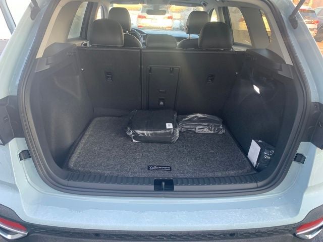 2025 Volkswagen Taos 1.5T SEL