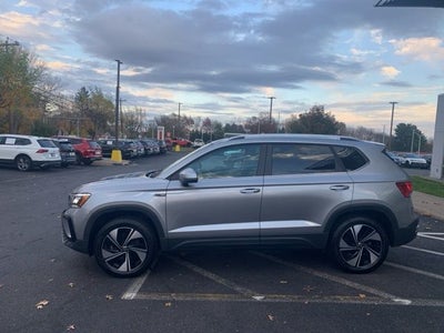 2024 Volkswagen Taos 1.5T SE