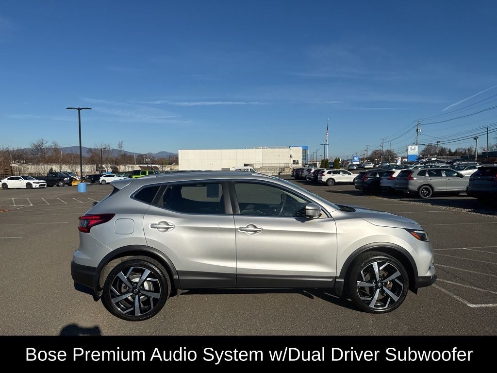 2022 Nissan Rogue Sport SL