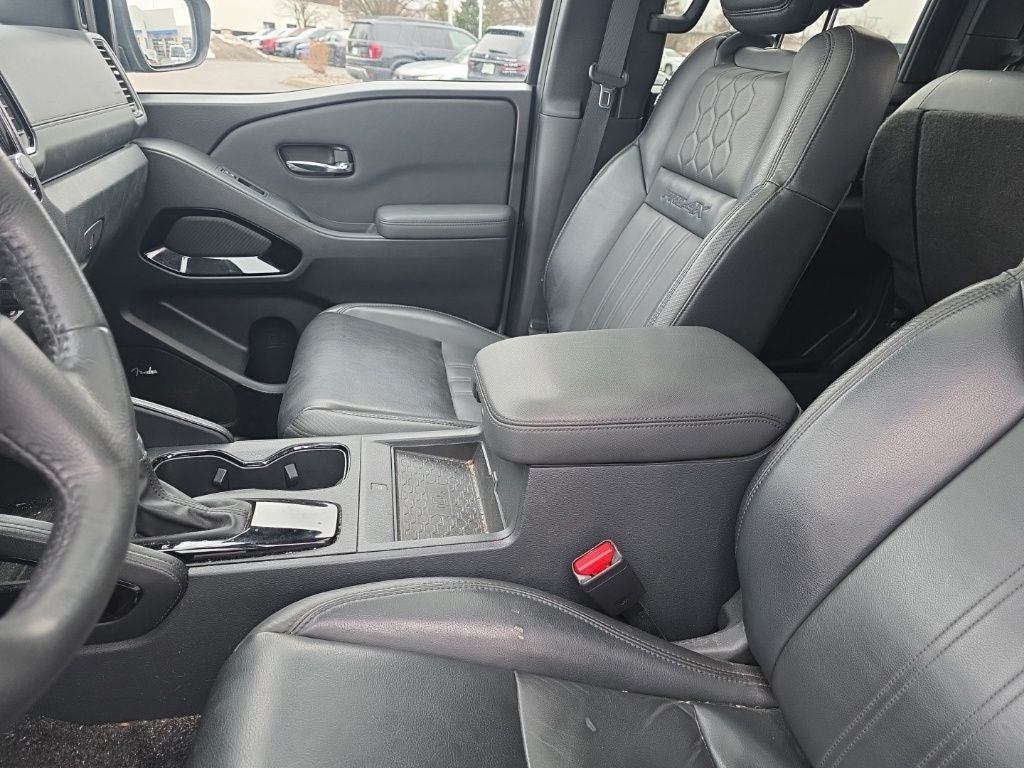 2022 Nissan Frontier PRO-4X