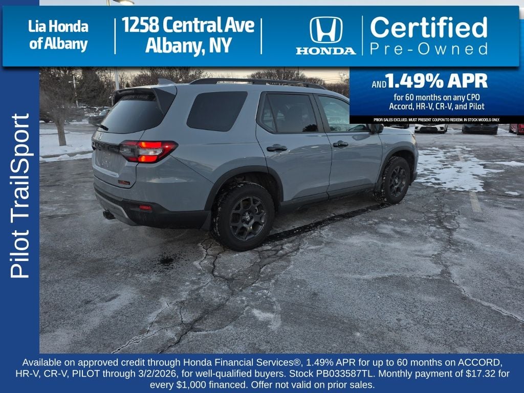 2023 Honda Pilot TrailSport