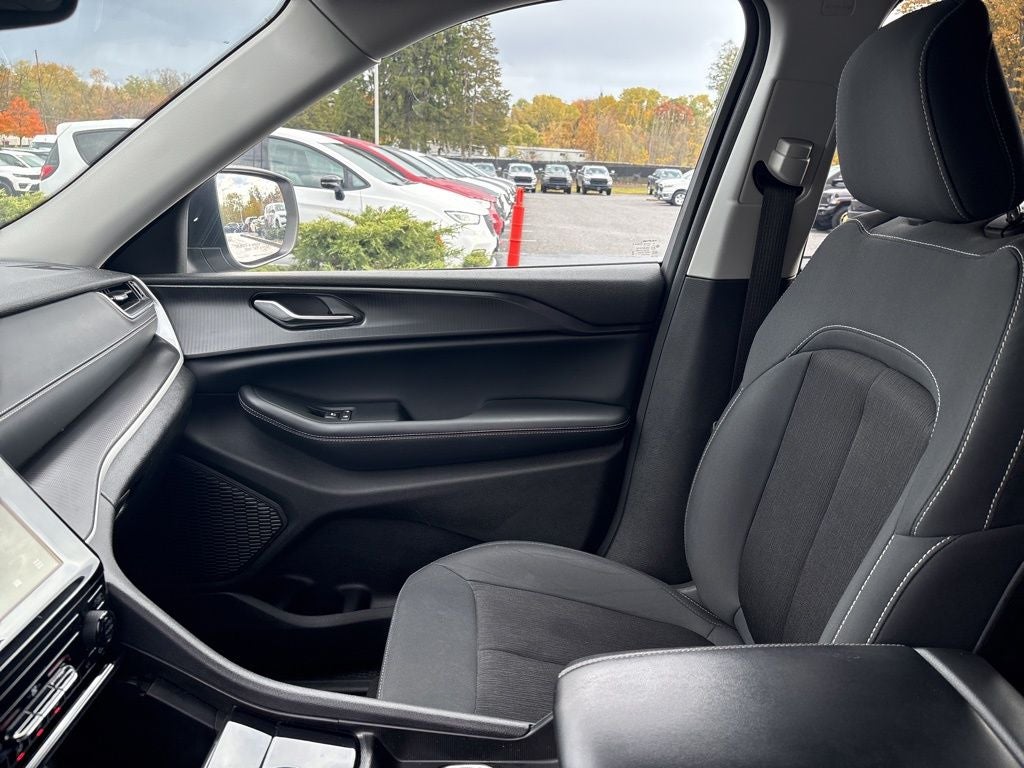 2024 Jeep Grand Cherokee L Laredo