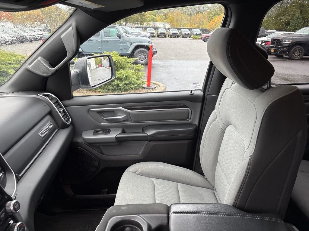 2022 RAM 1500 Big Horn/Lone Star 4D Quad Cab