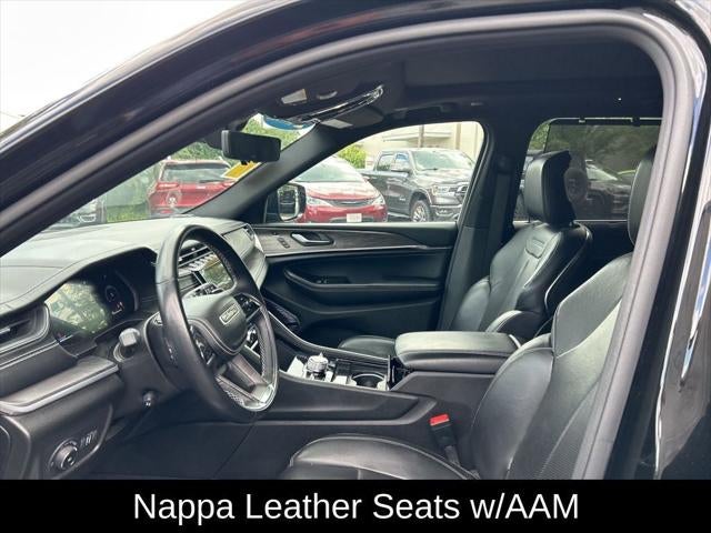 2022 Jeep Grand Cherokee Overland