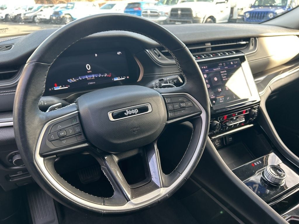 2022 Jeep Grand Cherokee L Laredo