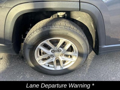 2022 Jeep Grand Cherokee L Laredo