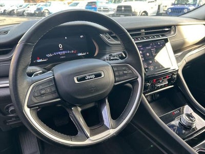 2022 Jeep Grand Cherokee L Laredo