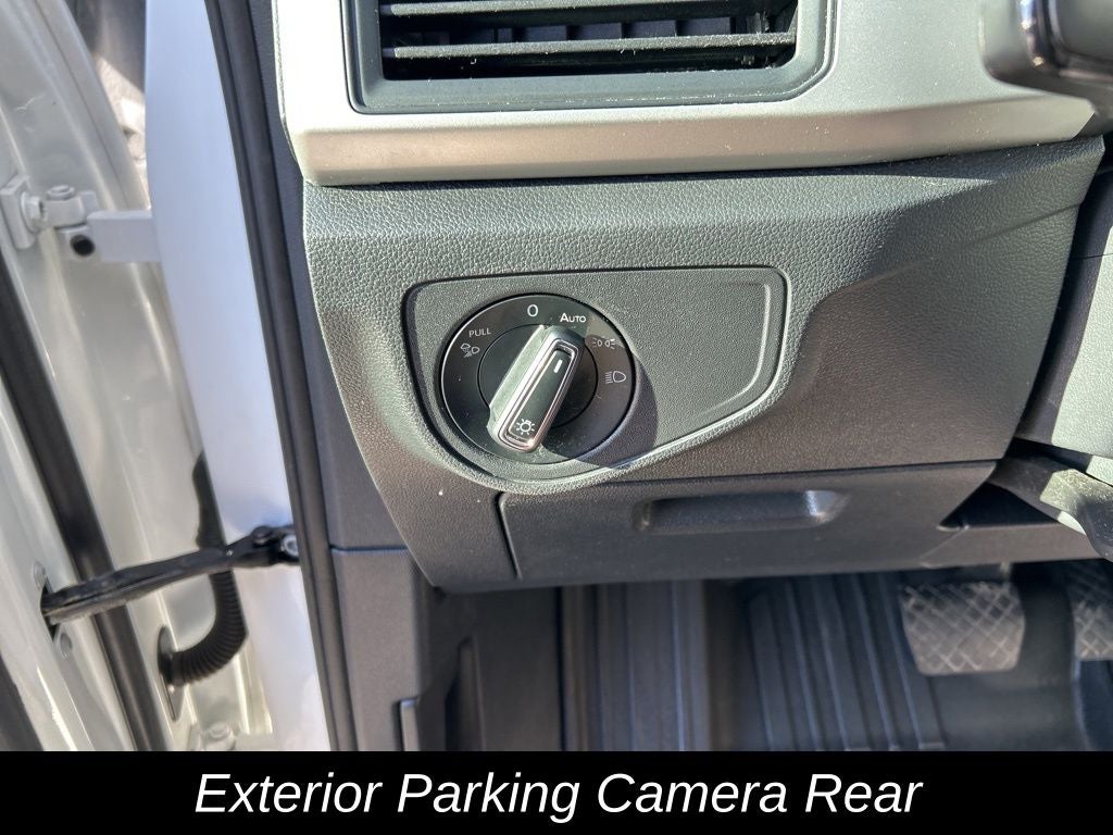 2021 Volkswagen Atlas 2.0T SE w/Technology