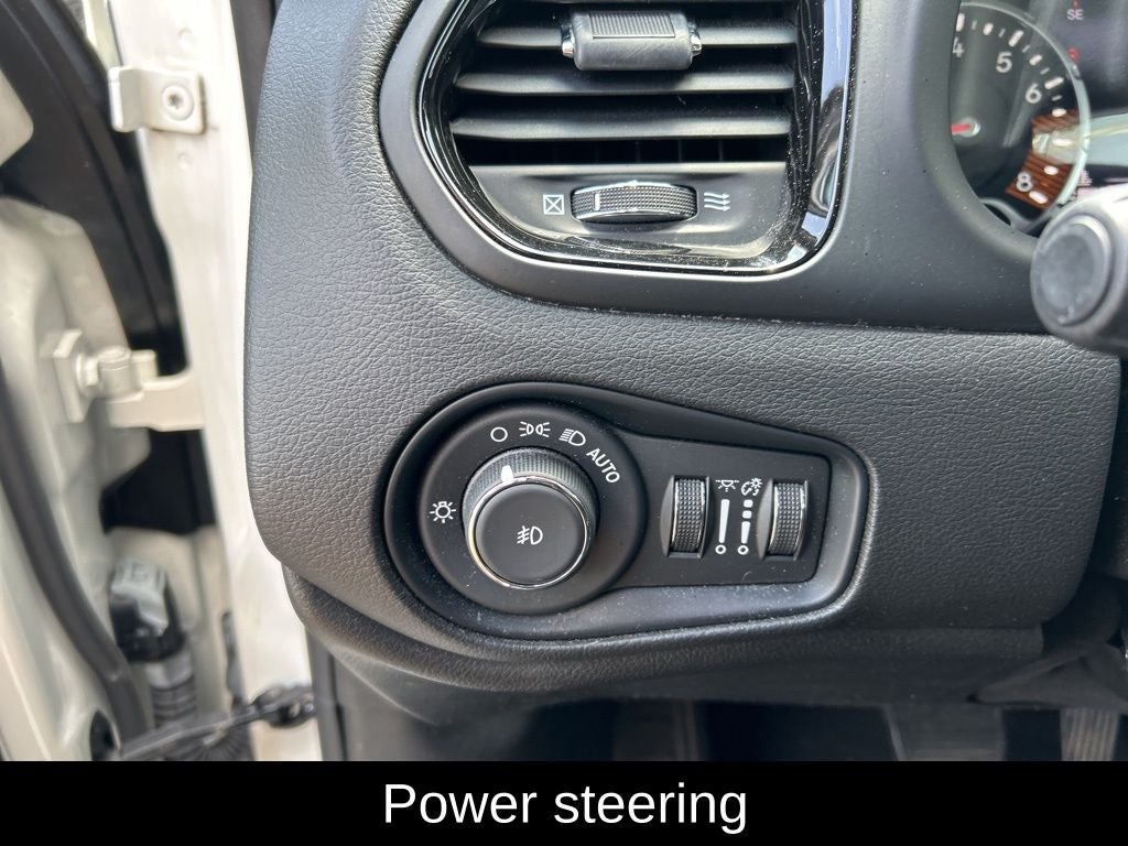 2022 Jeep Renegade Altitude