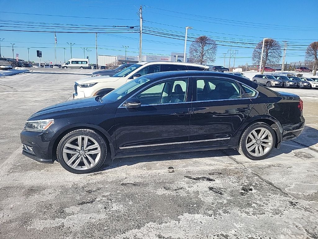 2017 Volkswagen Passat 1.8T SE w/Technology