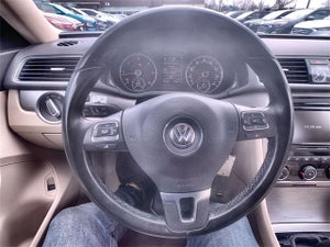 2015 Volkswagen Passat TDI SE