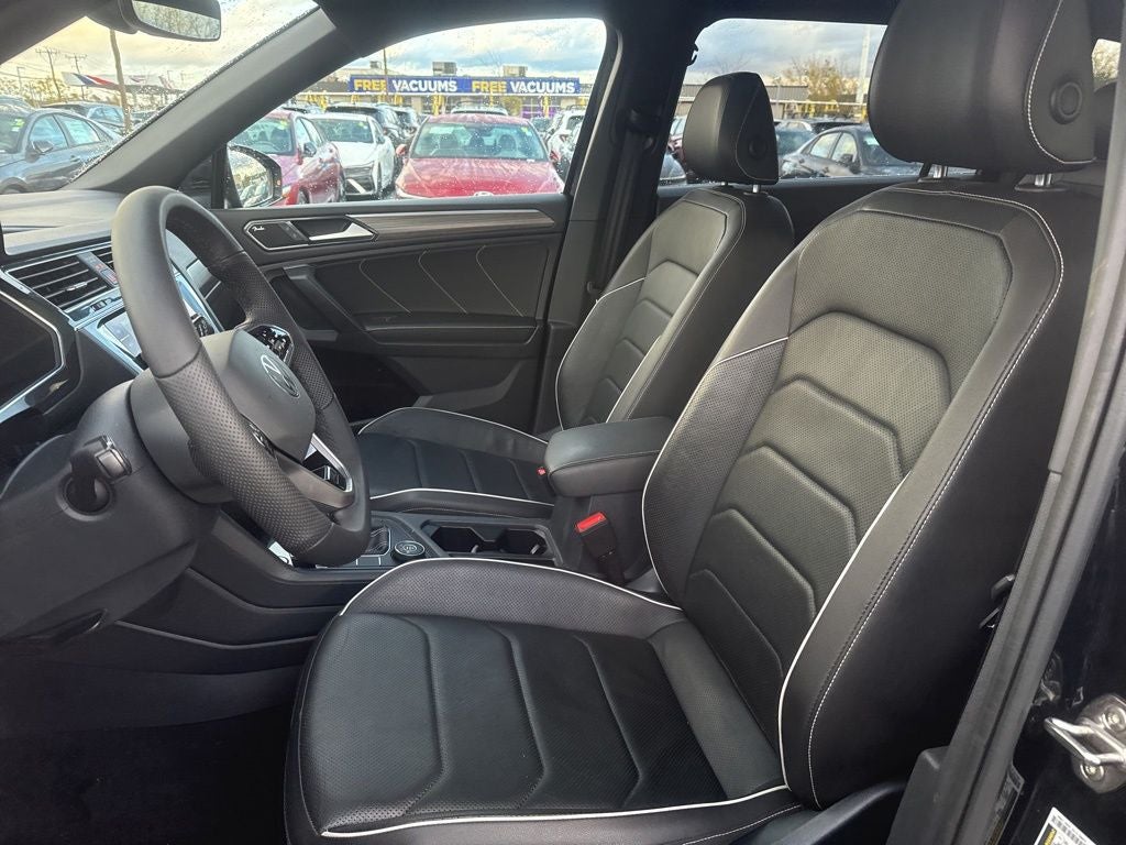 2022 Volkswagen Tiguan 2.0T SEL R-Line
