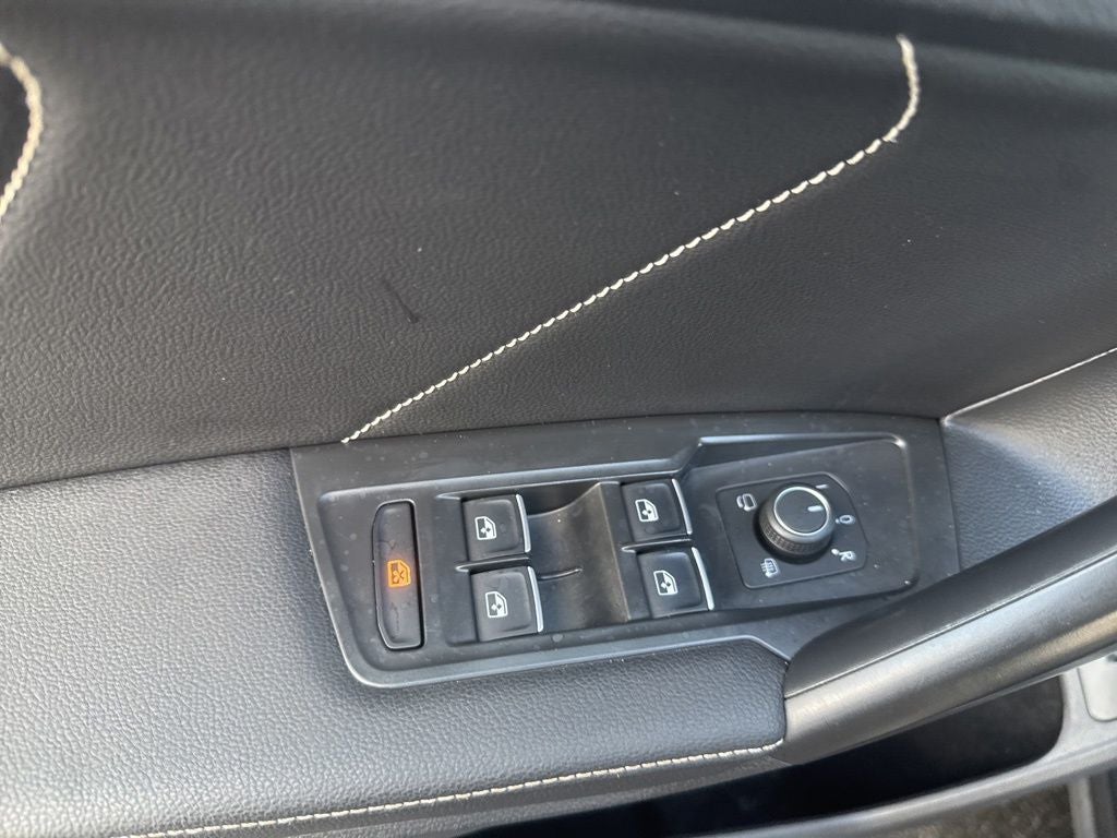 2022 Volkswagen Tiguan 2.0T SEL R-Line