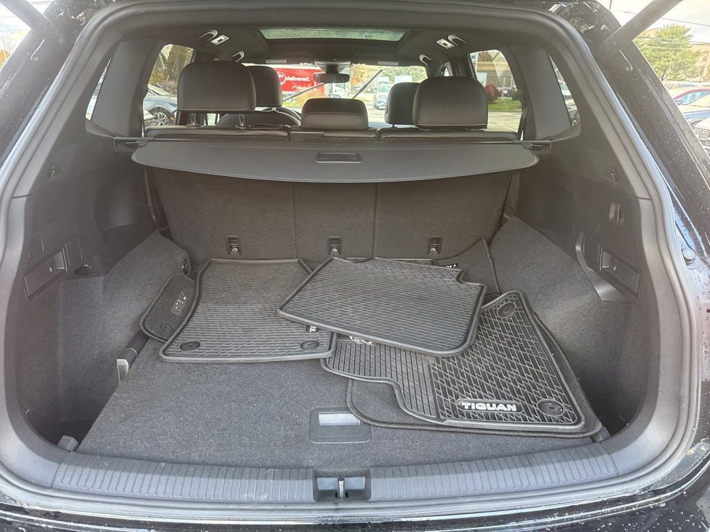 2022 Volkswagen Tiguan 2.0T SEL R-Line