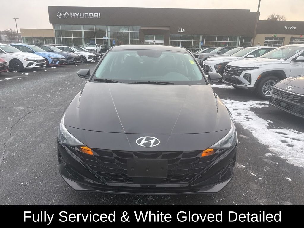2023 Hyundai ELANTRA SEL