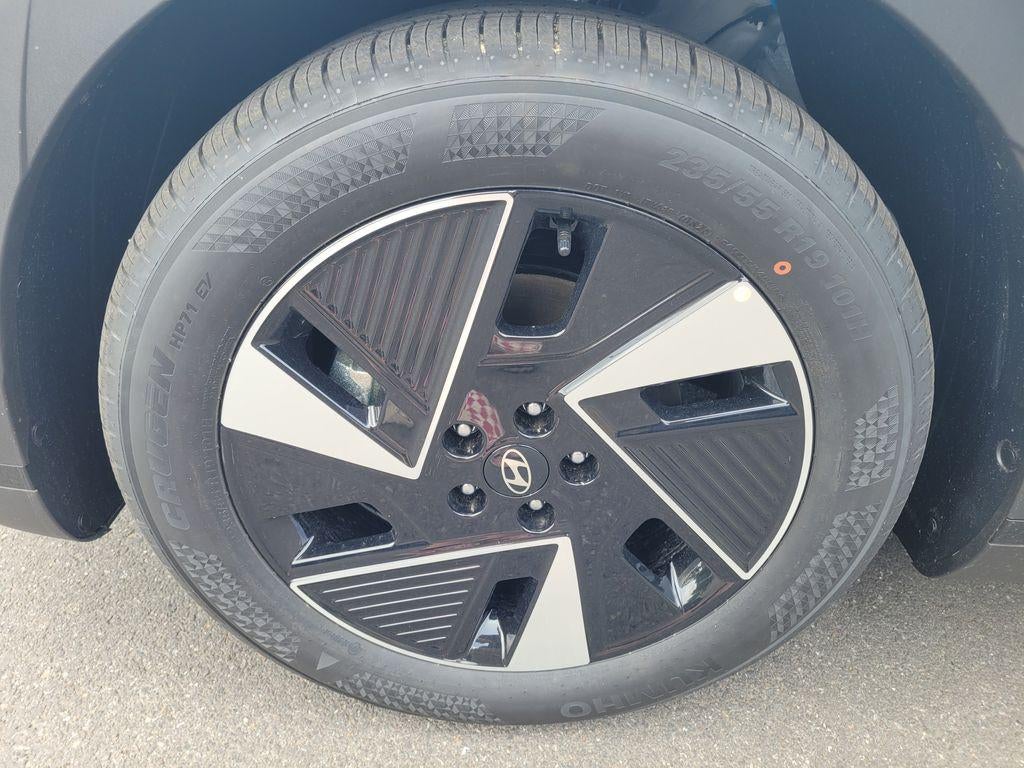 2025 Hyundai IONIQ 5 SE