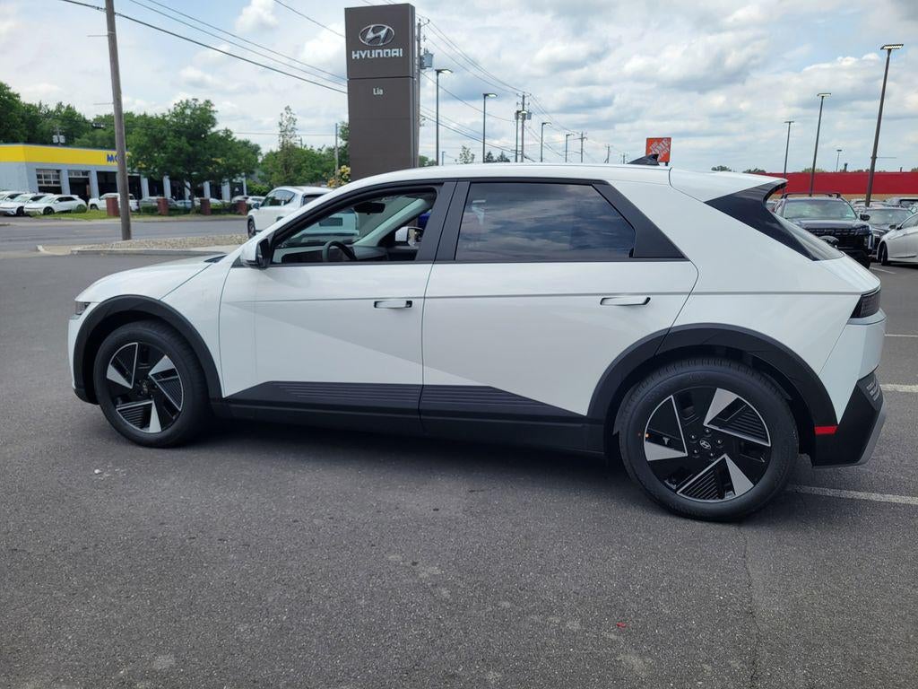 2025 Hyundai IONIQ 5 SE