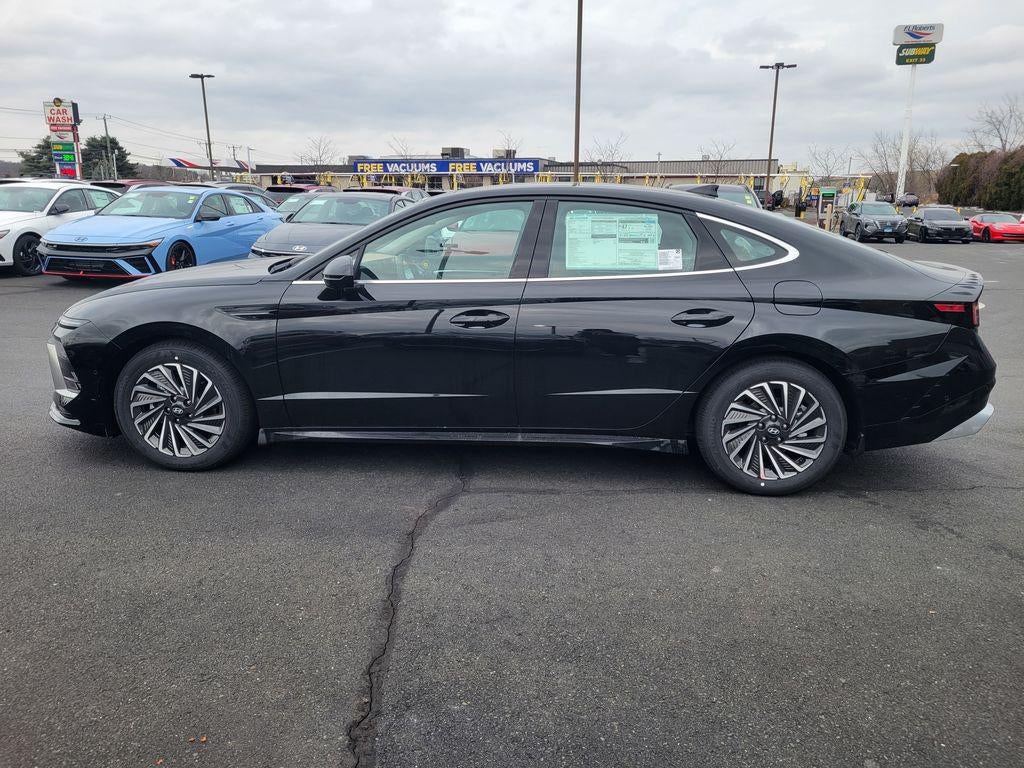2026 Hyundai SONATA HYBRID Limited