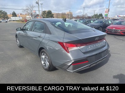 2024 Hyundai ELANTRA SEL