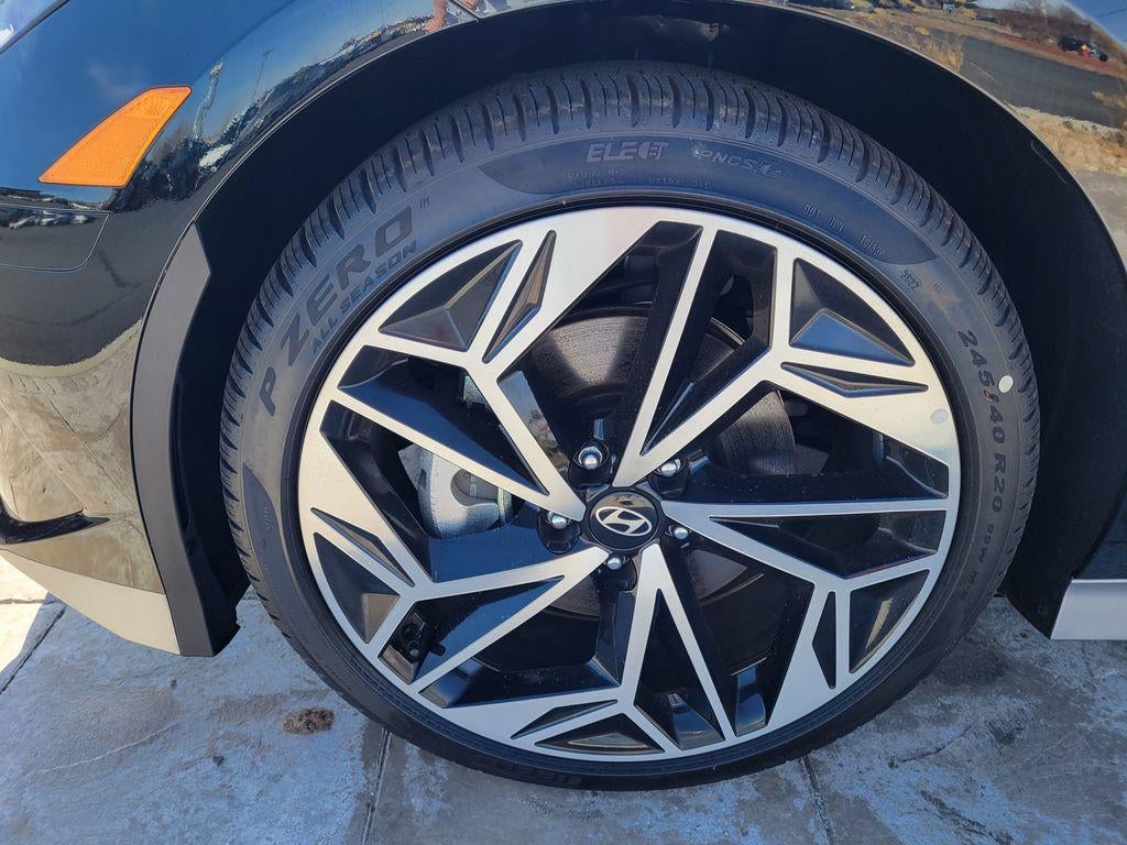 2023 Hyundai IONIQ 6 SEL