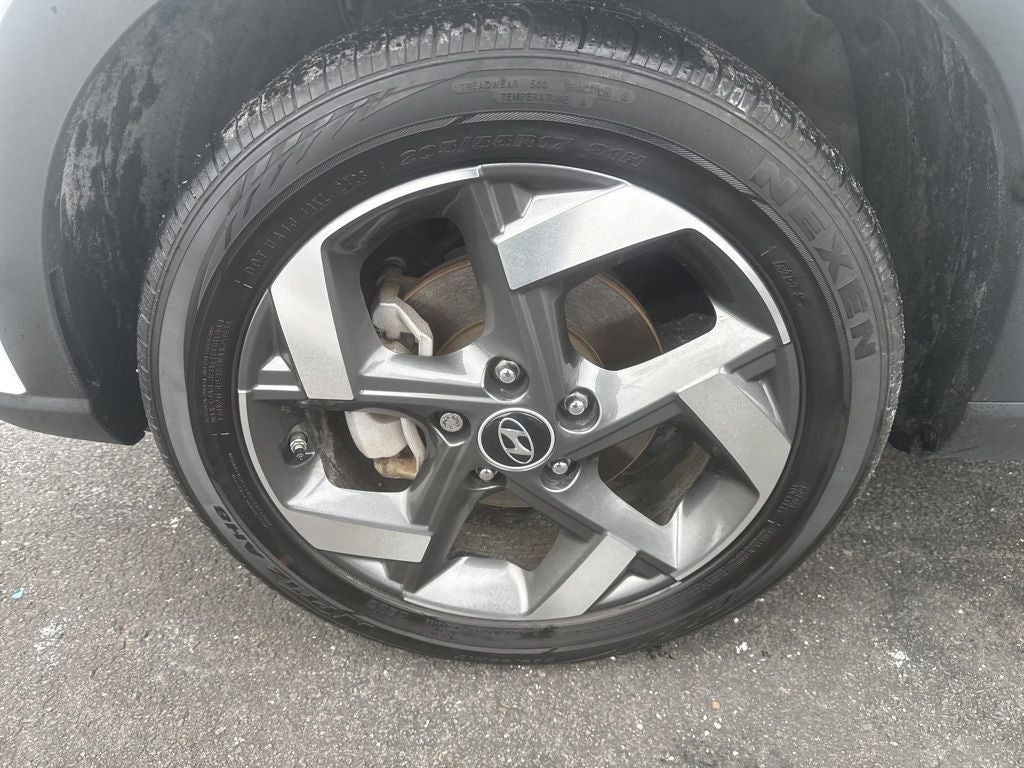 2023 Hyundai VENUE Limited