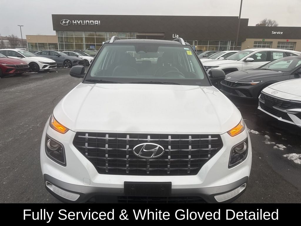 2023 Hyundai VENUE Limited
