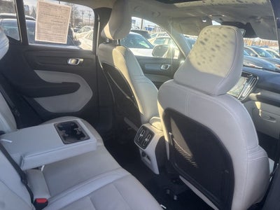 2021 Volvo XC40 T5 Inscription