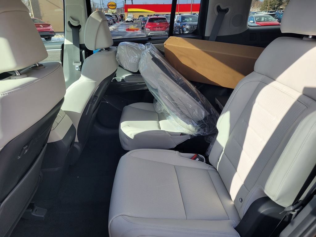 2025 Hyundai SANTA FE Calligraphy AWD