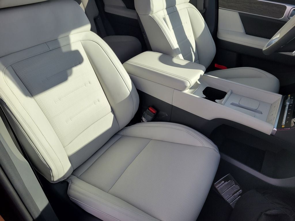 2025 Hyundai SANTA FE Calligraphy AWD