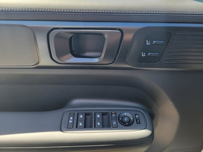 2025 Hyundai SANTA FE Calligraphy AWD