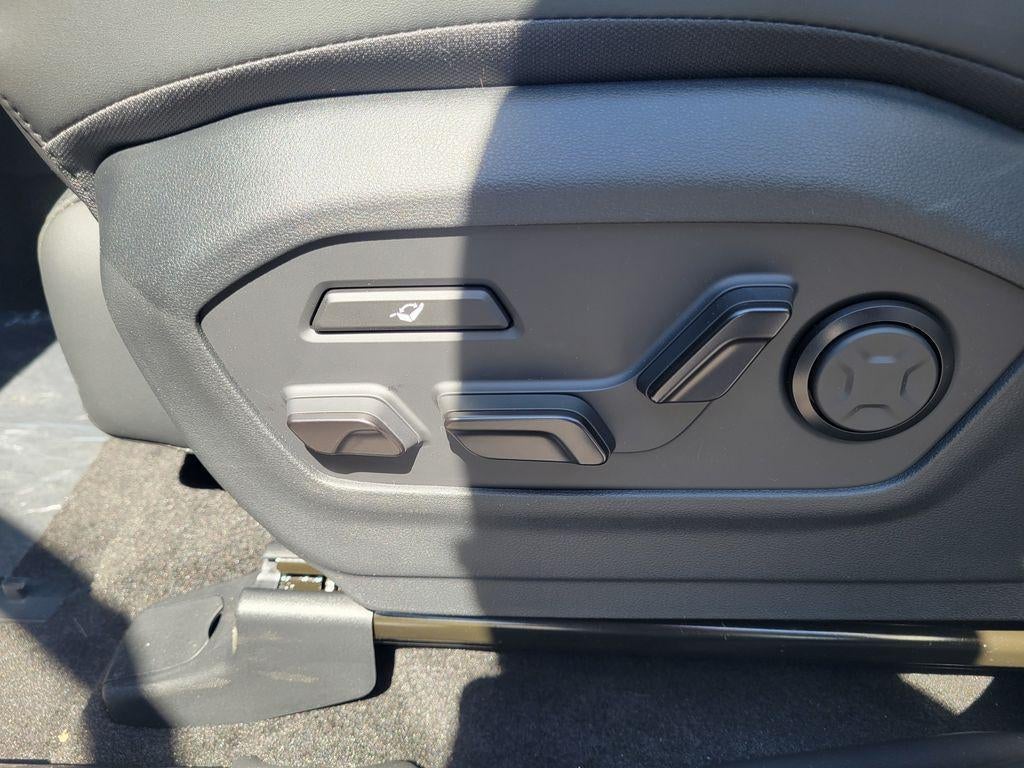 2025 Hyundai SANTA FE Calligraphy AWD