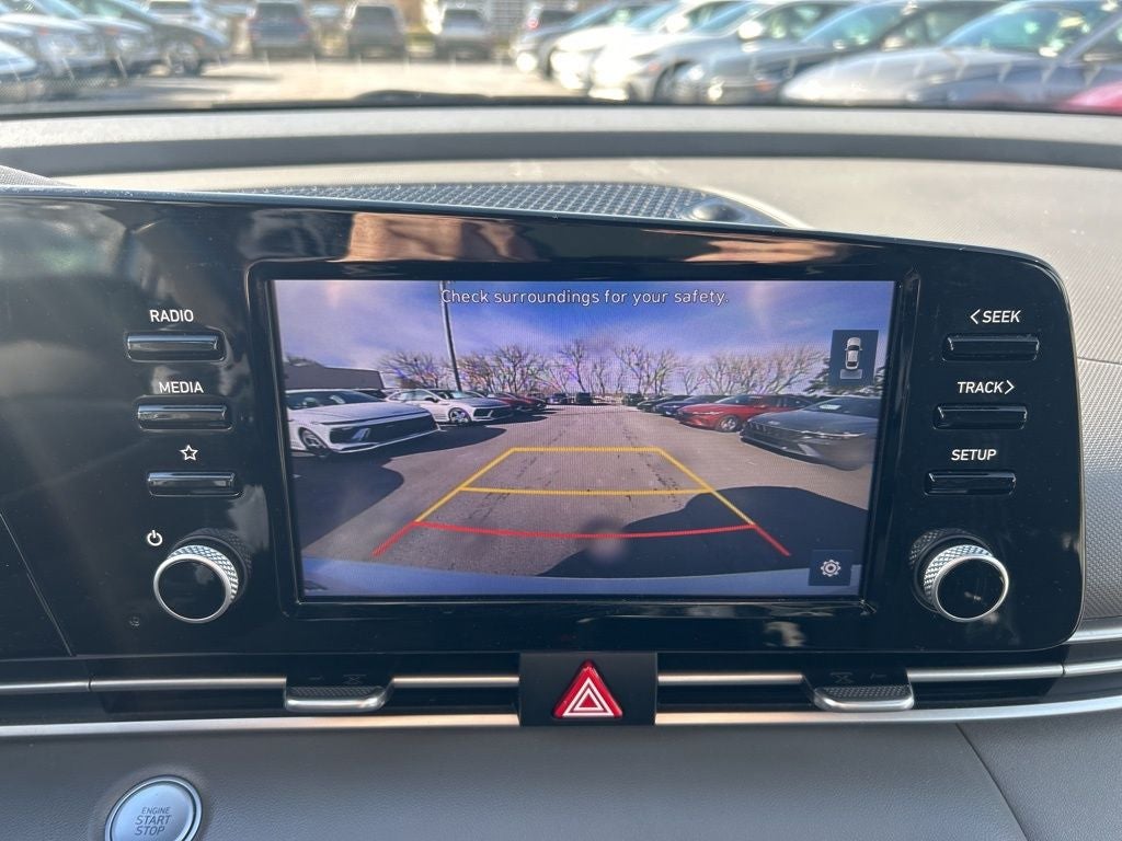 2021 Hyundai ELANTRA SEL