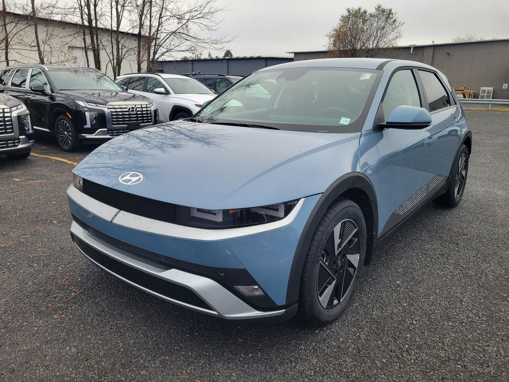 2026 Hyundai IONIQ 5 SE Standard Range