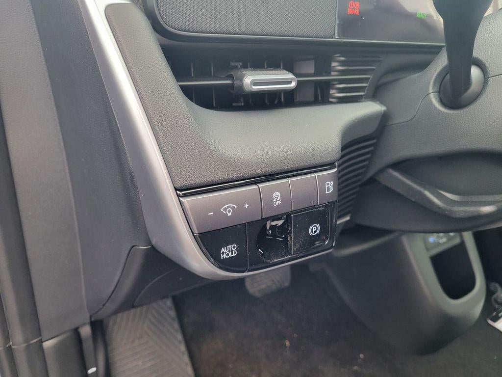 2026 Hyundai IONIQ 5 SE Standard Range