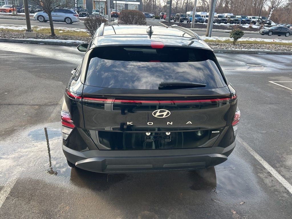2024 Hyundai KONA SEL