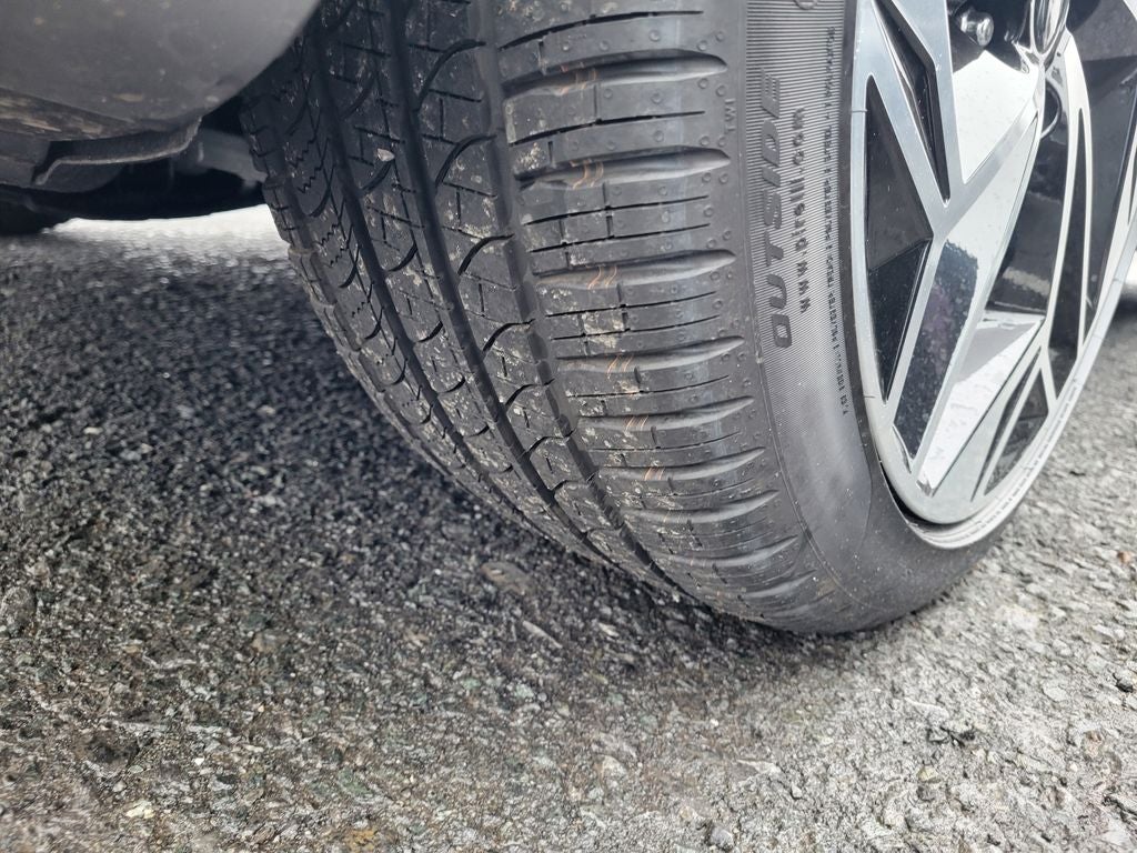 2025 Hyundai IONIQ 6 SEL