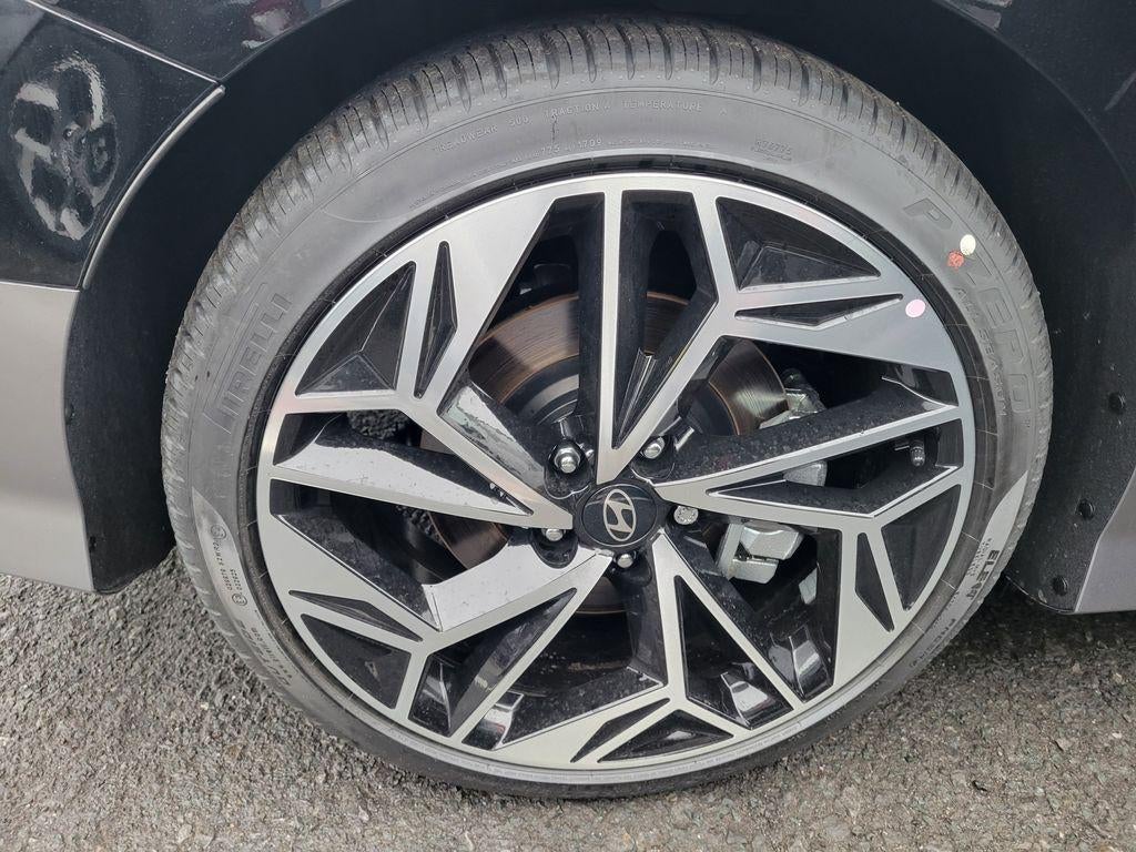 2025 Hyundai IONIQ 6 SEL